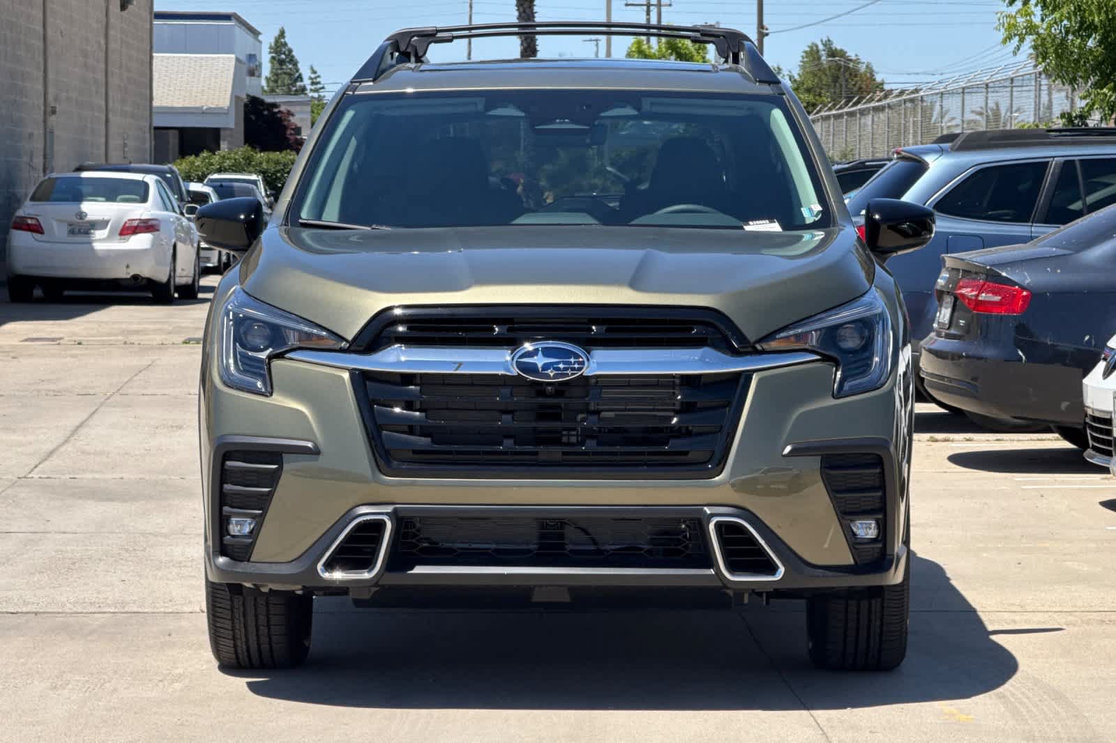New 2026 Subaru Ascent Touring w/ Popular Package #1 AWD/4WD image 8