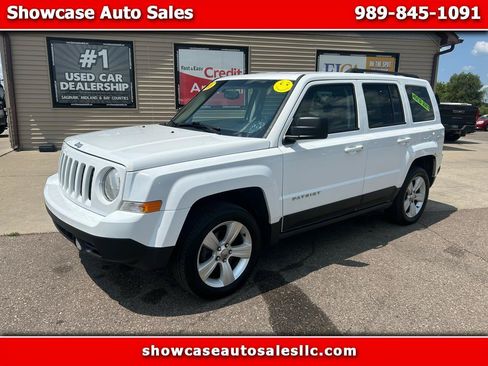 Used 2016 Jeep Patriot Latitude AWD/4WD image 1