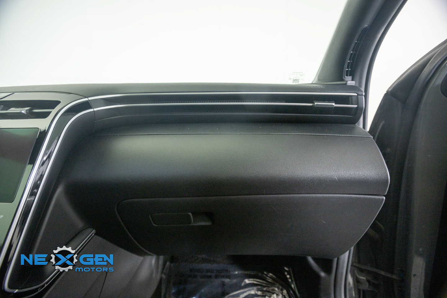Used 2024 Hyundai Santa Cruz SEL w/ Activity Package AWD/4WD image 9