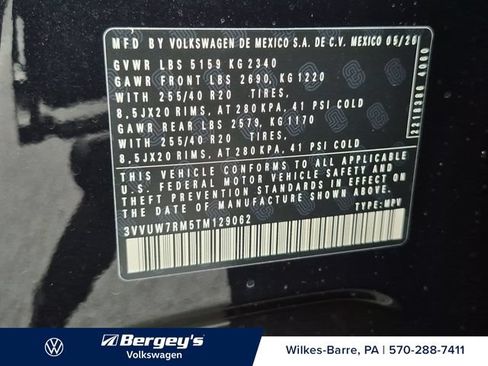 New 2026 Volkswagen Tiguan SEL R-Line AWD/4WD image 30