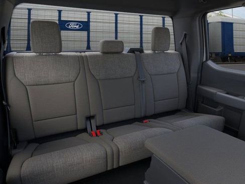 New 2025 Ford F150 XLT w/ Equipment Group 301A Standard image 11