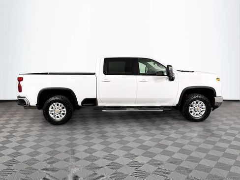 Used 2025 Chevrolet Silverado 2500 LT AWD/4WD image 8