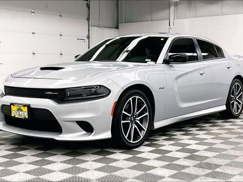 Used 2023 Dodge Charger R/T w/ Cold Weather Package image 13