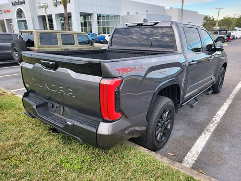 Used 2025 Toyota Tundra Platinum image 4
