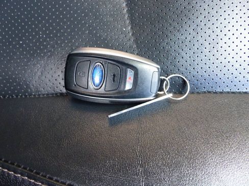 Used 2017 Subaru Forester 2.5i Touring AWD/4WD image 44