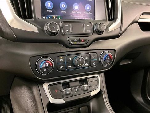 Used 2022 GMC Terrain SLT w/ Infotainment Package II AWD/4WD image 14