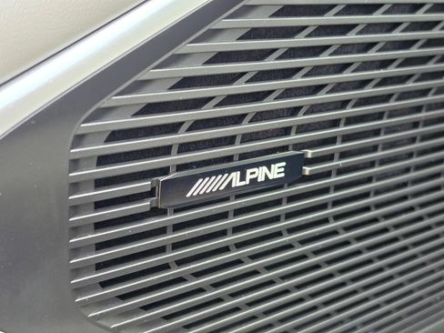 Used 2022 Jeep Wagoneer Series I AWD/4WD image 12
