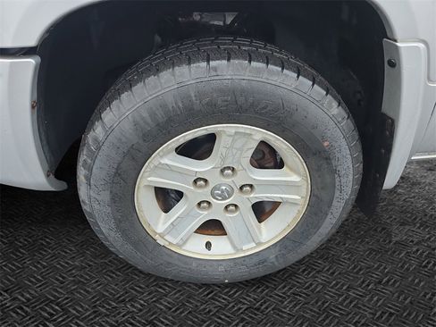 Used 2010 Dodge Dakota Big Horn w/ Convenience Group image 11