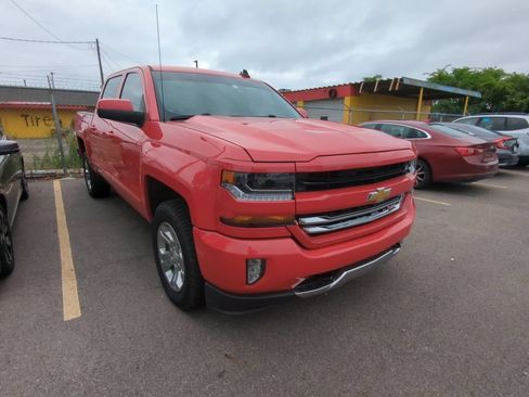 Used 2018 Chevrolet Silverado 1500 LT w/ All Star Edition AWD/4WD image 3