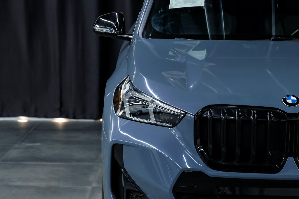 Used 2023 BMW X1 xDrive28i w/ M Sport Package AWD/4WD image 48