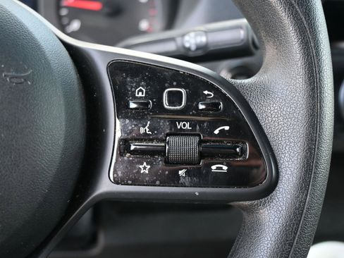Used 2020 Mercedes-Benz Sprinter 2500 image 12