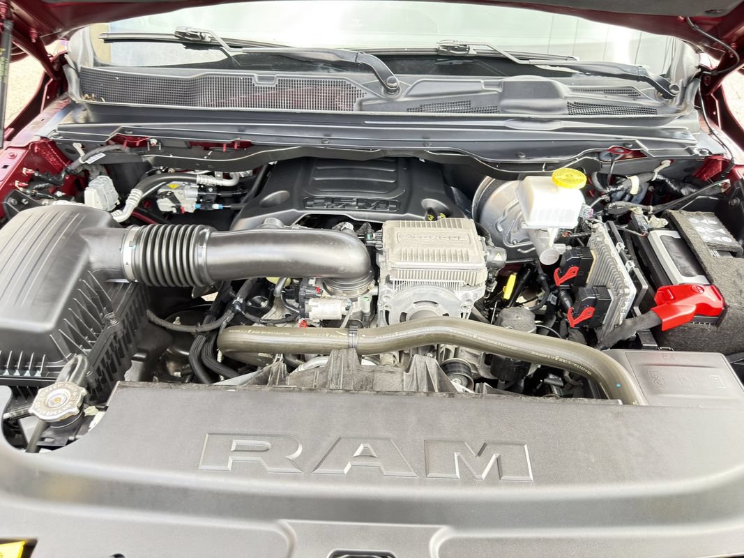 Used 2022 RAM 1500 Big Horn AWD/4WD image 44