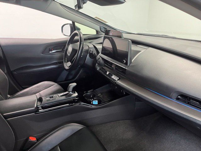 Used 2023 Toyota Prius Limited FWD image 11