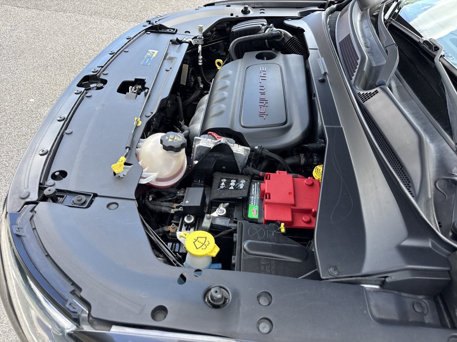 Used 2019 Jeep Compass Latitude FWD image 31
