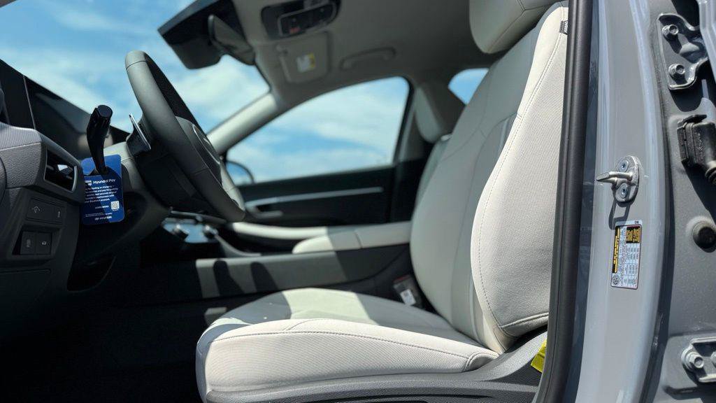 New 2026 Hyundai Sonata SEL FWD image 15