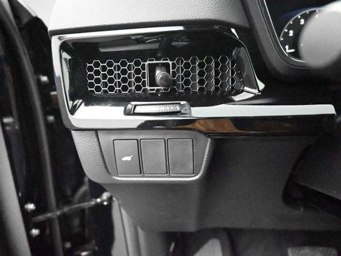 New 2026 Honda CR-V EX-L image 10