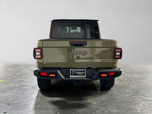 Used 2026 Jeep Gladiator Mojave AWD/4WD image 4
