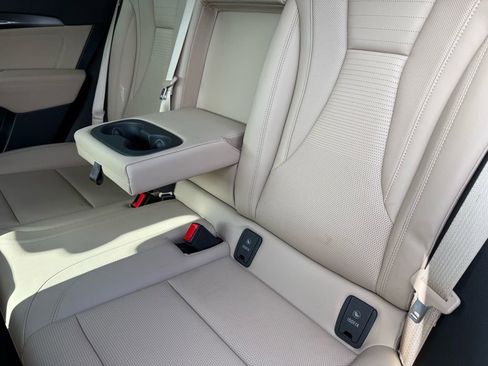 Used 2025 Buick Envision Preferred image 32