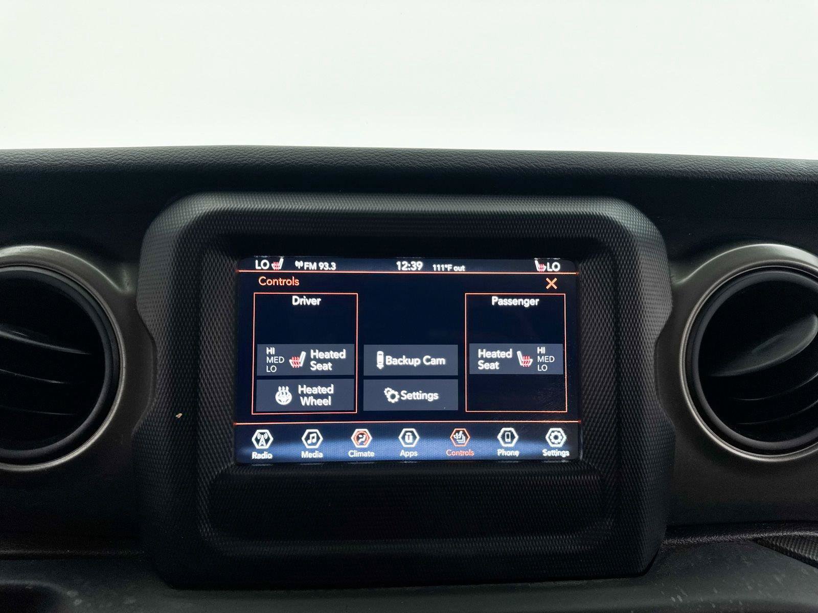 Used 2023 Jeep Wrangler Unlimited w/ Cold Weather Group AWD/4WD image 20