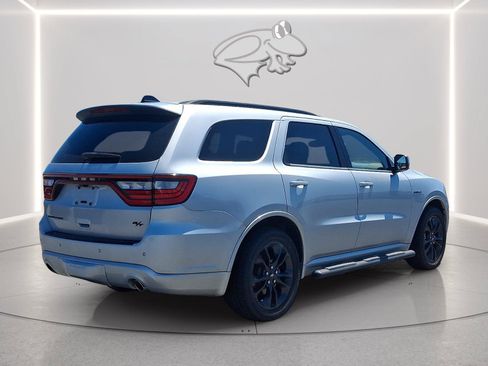 Used 2024 Dodge Durango R/T w/ Blacktop Package RWD image 5