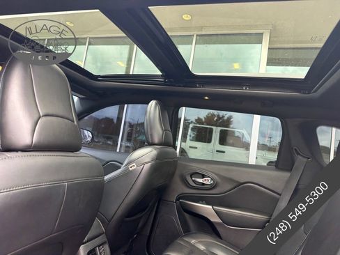 Used 2021 Jeep Cherokee Latitude Lux 80th Anniv w/ Quick Order Package 26U 80TH AWD/4WD image 13