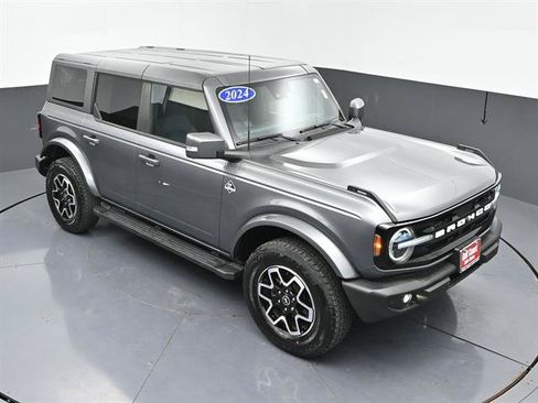 Certified 2024 Ford Bronco Outer Banks AWD/4WD image 39