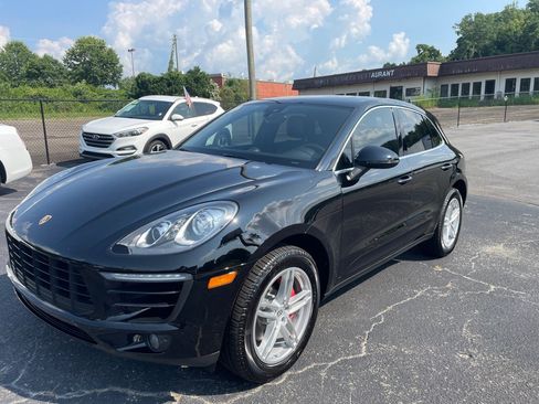 Used 2017 Porsche Macan S AWD/4WD image 2