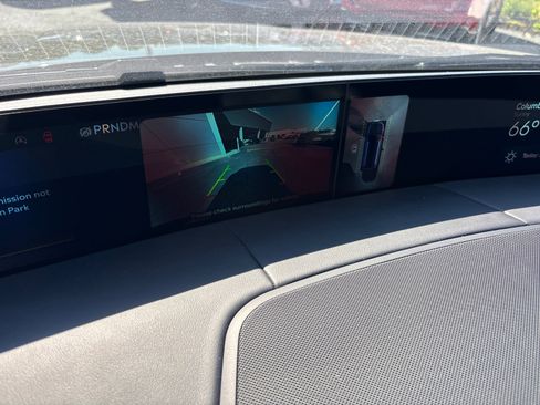 New 2025 Lincoln Navigator L Black Label image 19