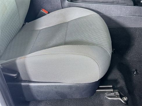 Used 2022 Toyota Tacoma SR image 24