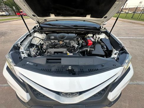 Used 2019 Toyota Camry SE FWD image 27