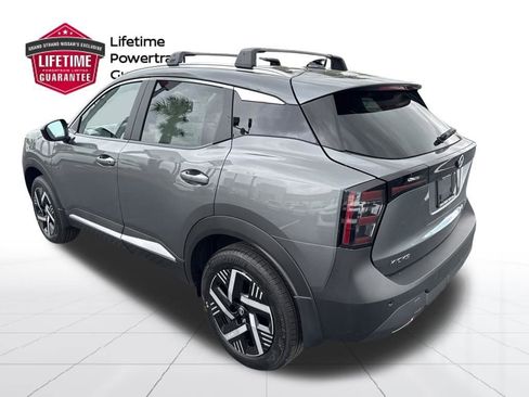 New 2026 Nissan Kicks SV image 7