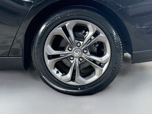 Used 2023 Honda Accord EX image 37