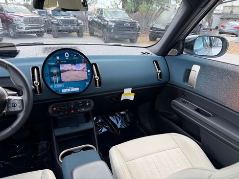 Used 2025 MINI Cooper Countryman S image 35