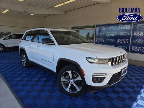 Used 2022 Jeep Grand Cherokee Limited 4xe w/ Luxury Tech Group II AWD/4WD image 1