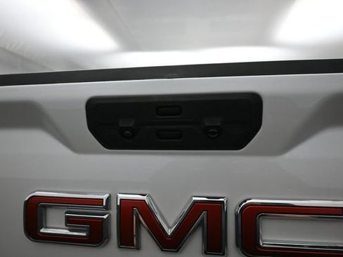 Used 2024 GMC Sierra 1500 Denali w/ Denali Reserve Package AWD/4WD image 26