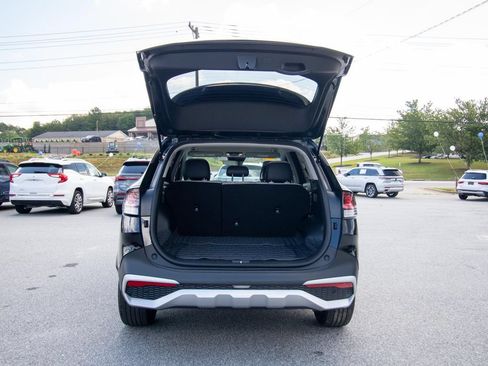 Used 2025 Kia Sportage EX FWD image 15