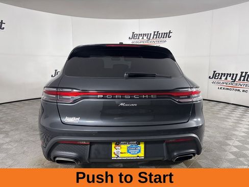 Used 2022 Porsche Macan w/ Premium Package Plus AWD/4WD image 6