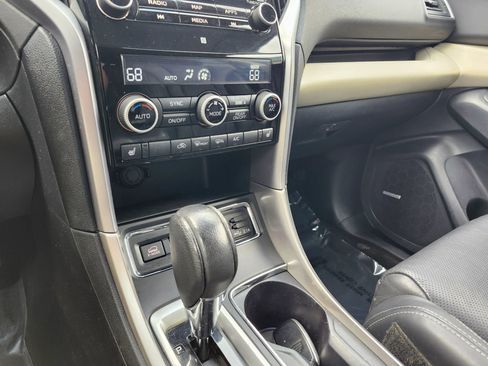 Used 2019 Subaru Ascent Limited image 22