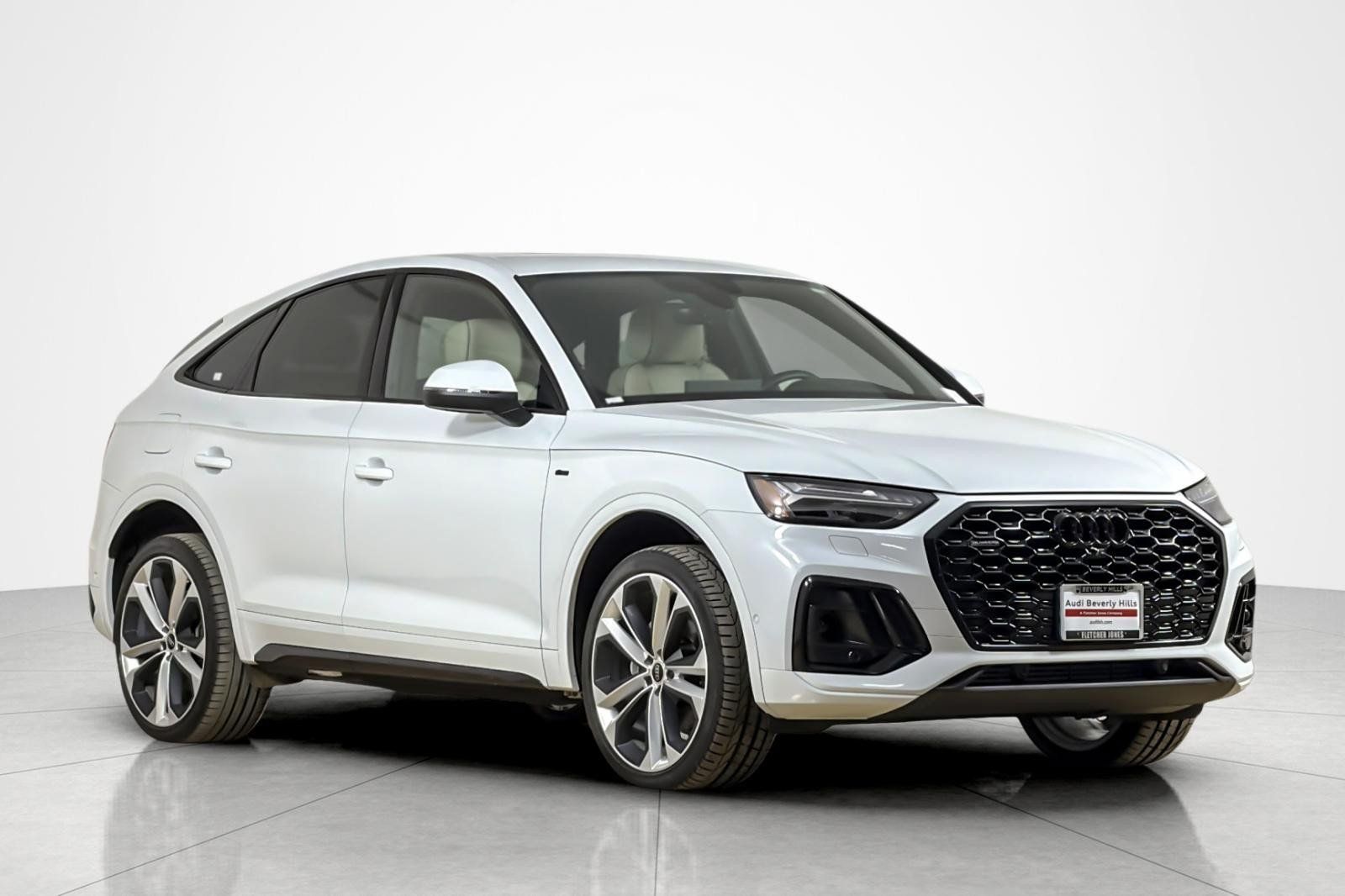 Used 2023 Audi Q5 2.0T Prestige w/ Prestige Package AWD/4WD image 7