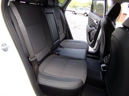 Used 2025 Kia Seltos S AWD/4WD image 18