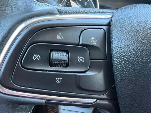 Used 2021 Buick Encore GX Preferred w/ Cold Weather Comfort Package FWD image 40