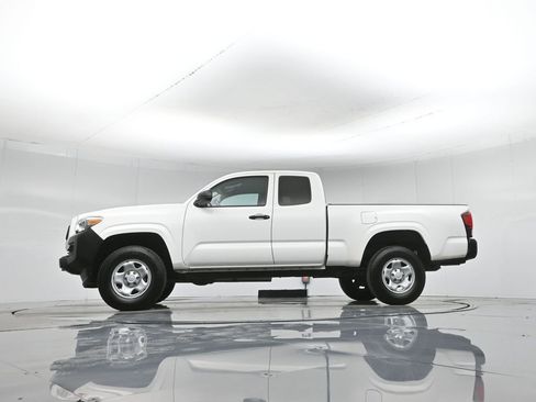 Used 2021 Toyota Tacoma SR image 49