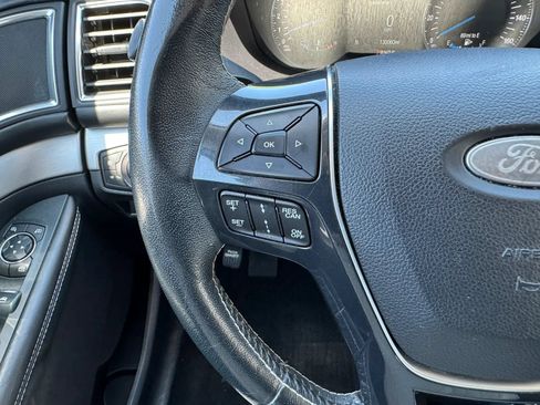 Used 2019 Ford Explorer Platinum AWD/4WD image 34
