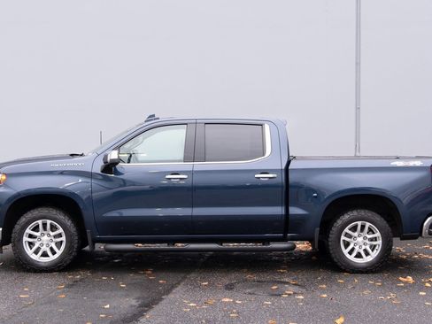 Used 2020 Chevrolet Silverado 1500 LTZ image 31