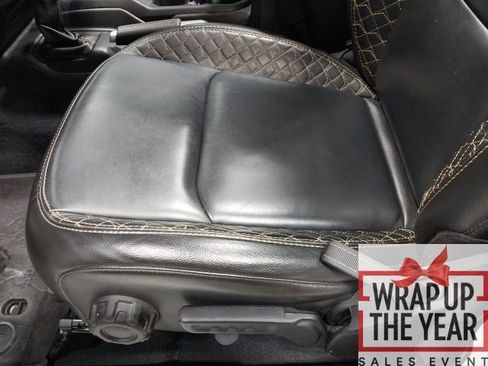 Used 2022 Jeep Wrangler Unlimited Sahara image 3