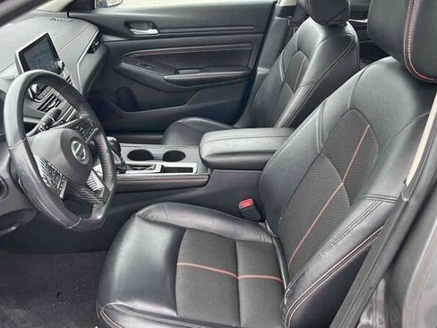 Used 2022 Nissan Altima 2.5 SR FWD image 23