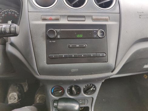 Used 2013 Ford Transit Connect XL image 20