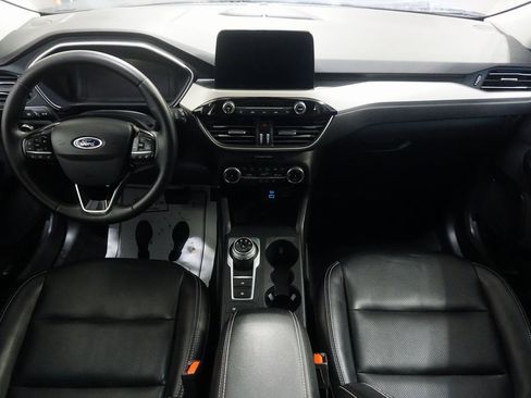 Used 2022 Ford Escape SEL w/ Technology Package image 31