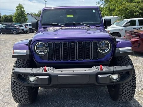 Used 2026 Jeep Wrangler Unlimited Rubicon AWD/4WD image 2