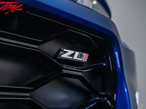 Used 2018 Chevrolet Camaro ZL1 w/ LPO, ZL1 Protection Package RWD image 18